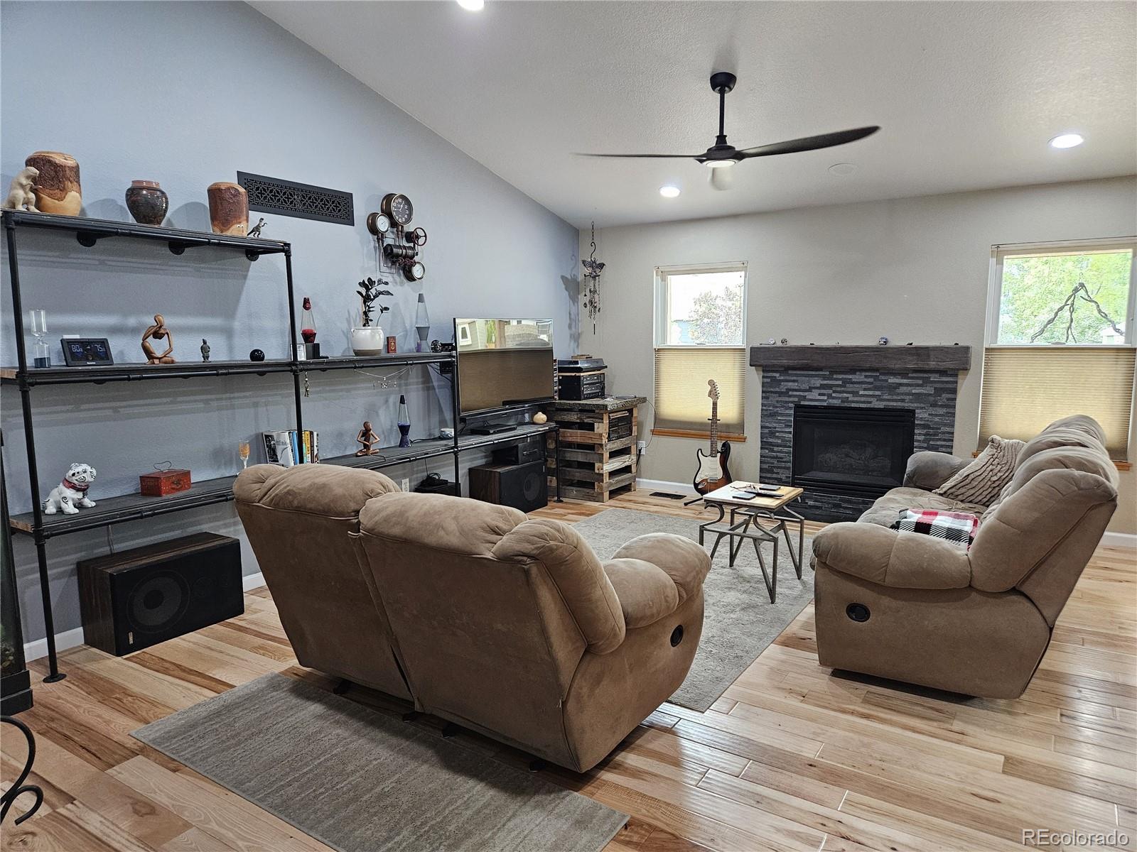 MLS Image #7 for 318  riviera lane,johnstown, Colorado