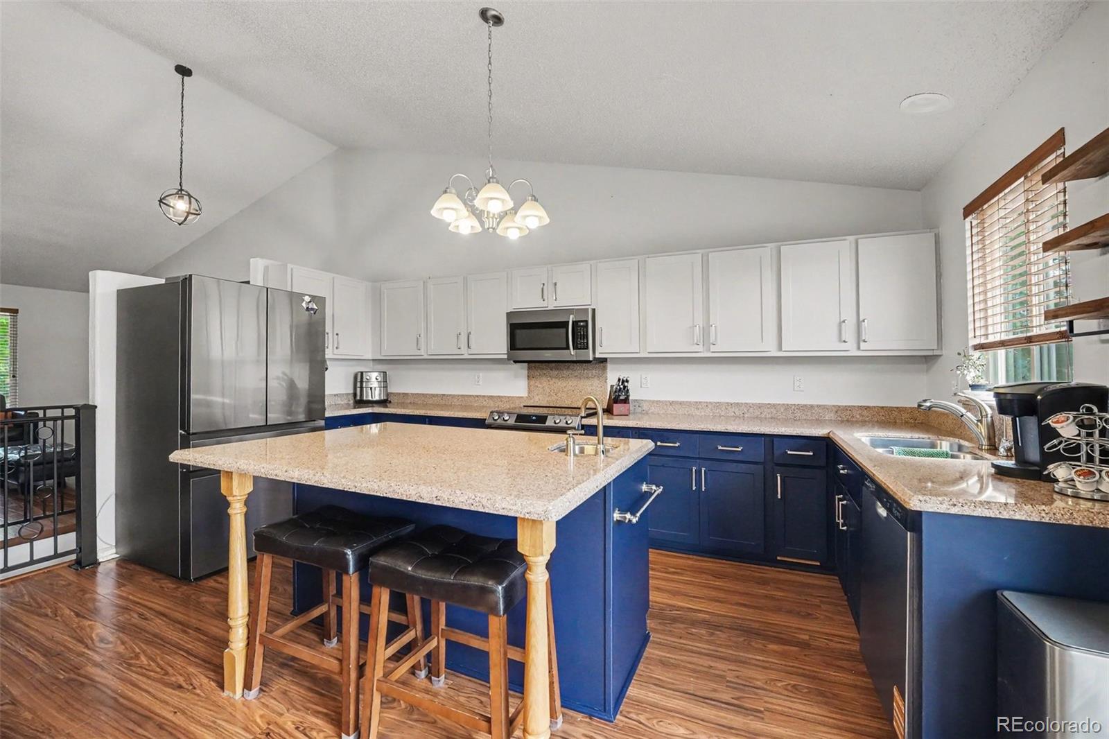 MLS Image #4 for 3370 s newcombe court,lakewood, Colorado
