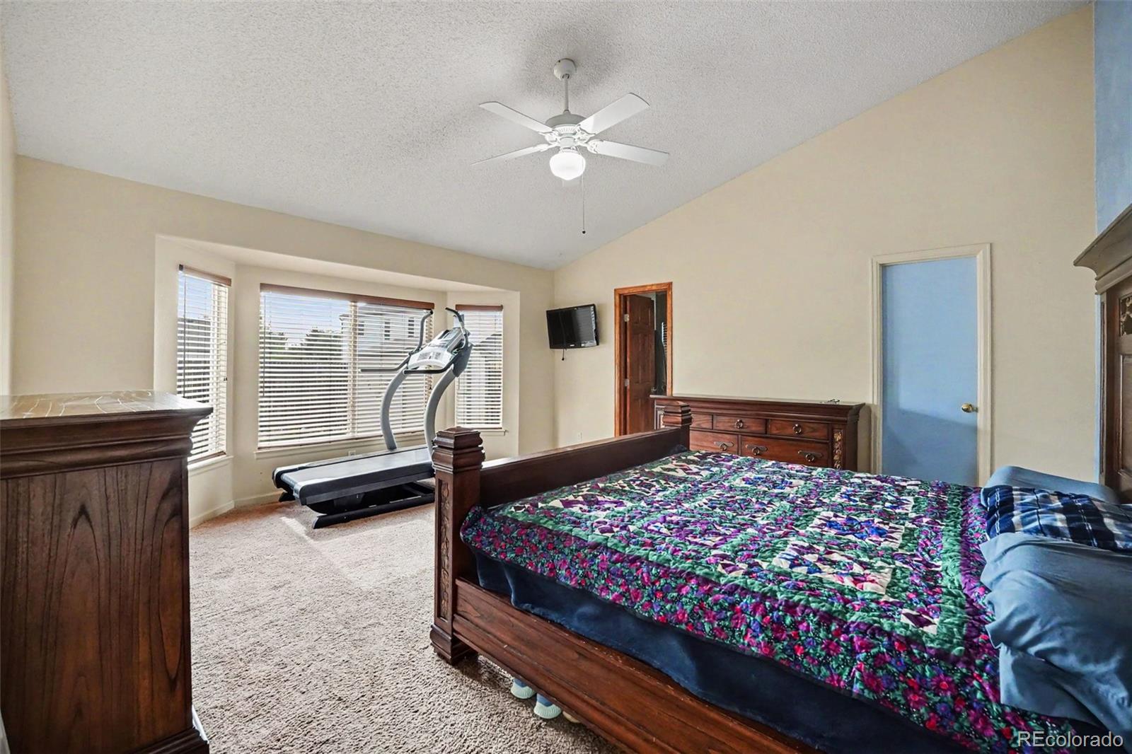 MLS Image #7 for 3370 s newcombe court,lakewood, Colorado