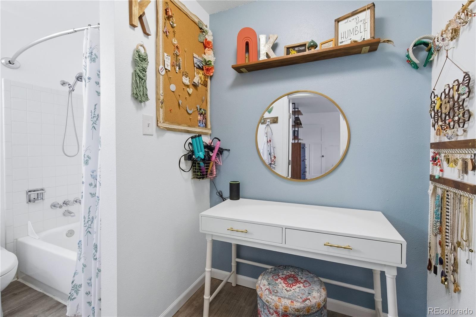 MLS Image #16 for 1250 s monaco street parkway 12,denver, Colorado