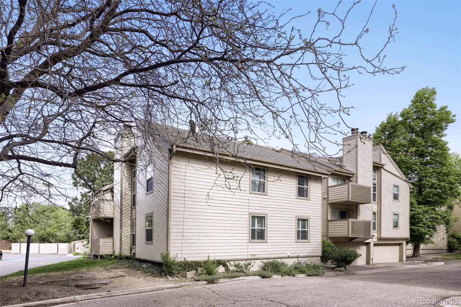 MLS Image #3 for 701 n harlan street,lakewood, Colorado