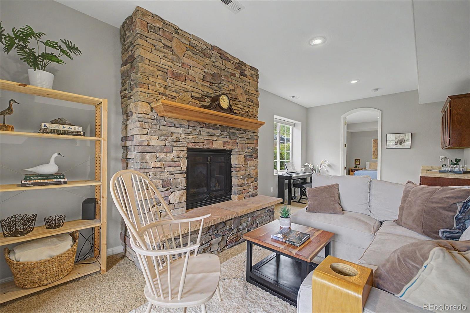 MLS Image #28 for 1924  guardian way,colorado springs, Colorado