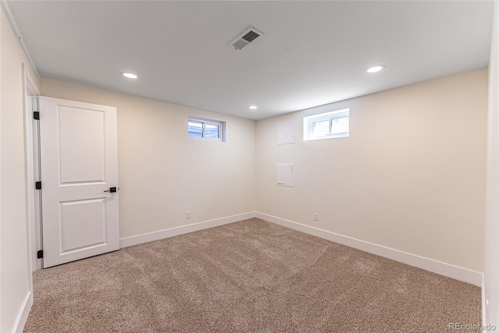 MLS Image #21 for 8271  bluebell way,denver, Colorado