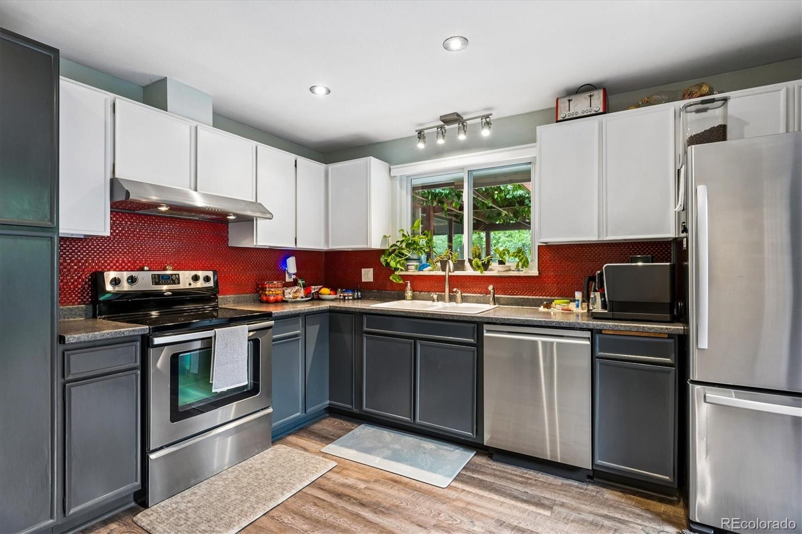 MLS Image #6 for 1170 s dover street,lakewood, Colorado