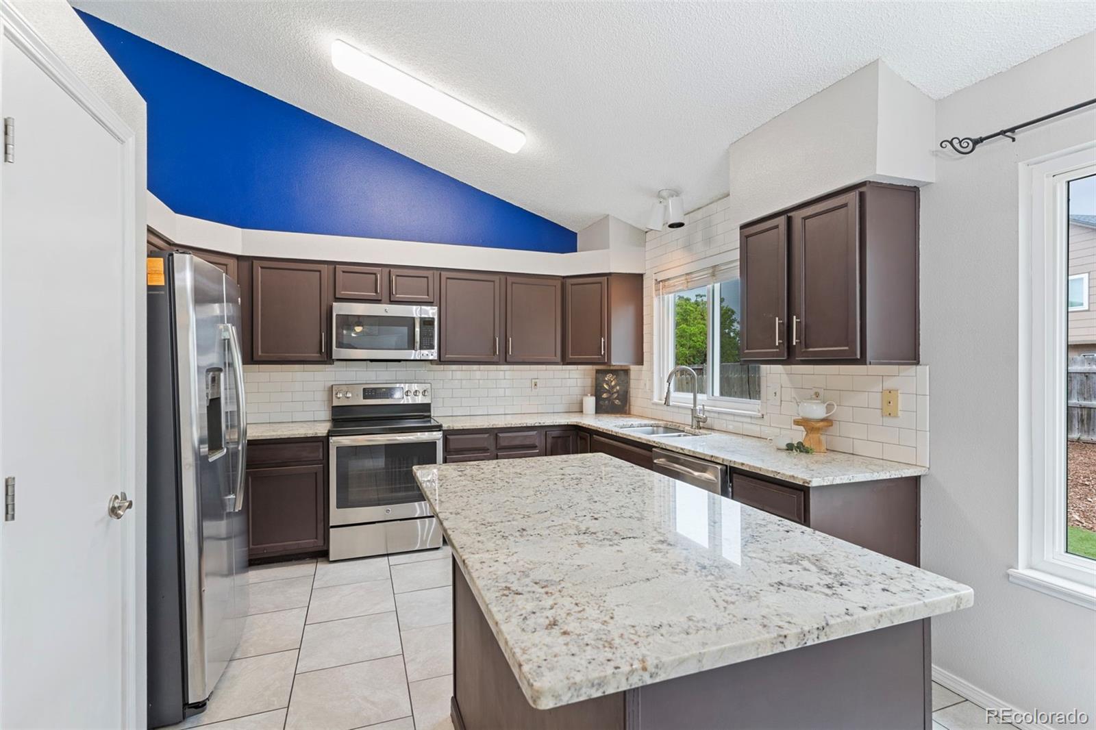 MLS Image #10 for 1377  grass valley drive,colorado springs, Colorado