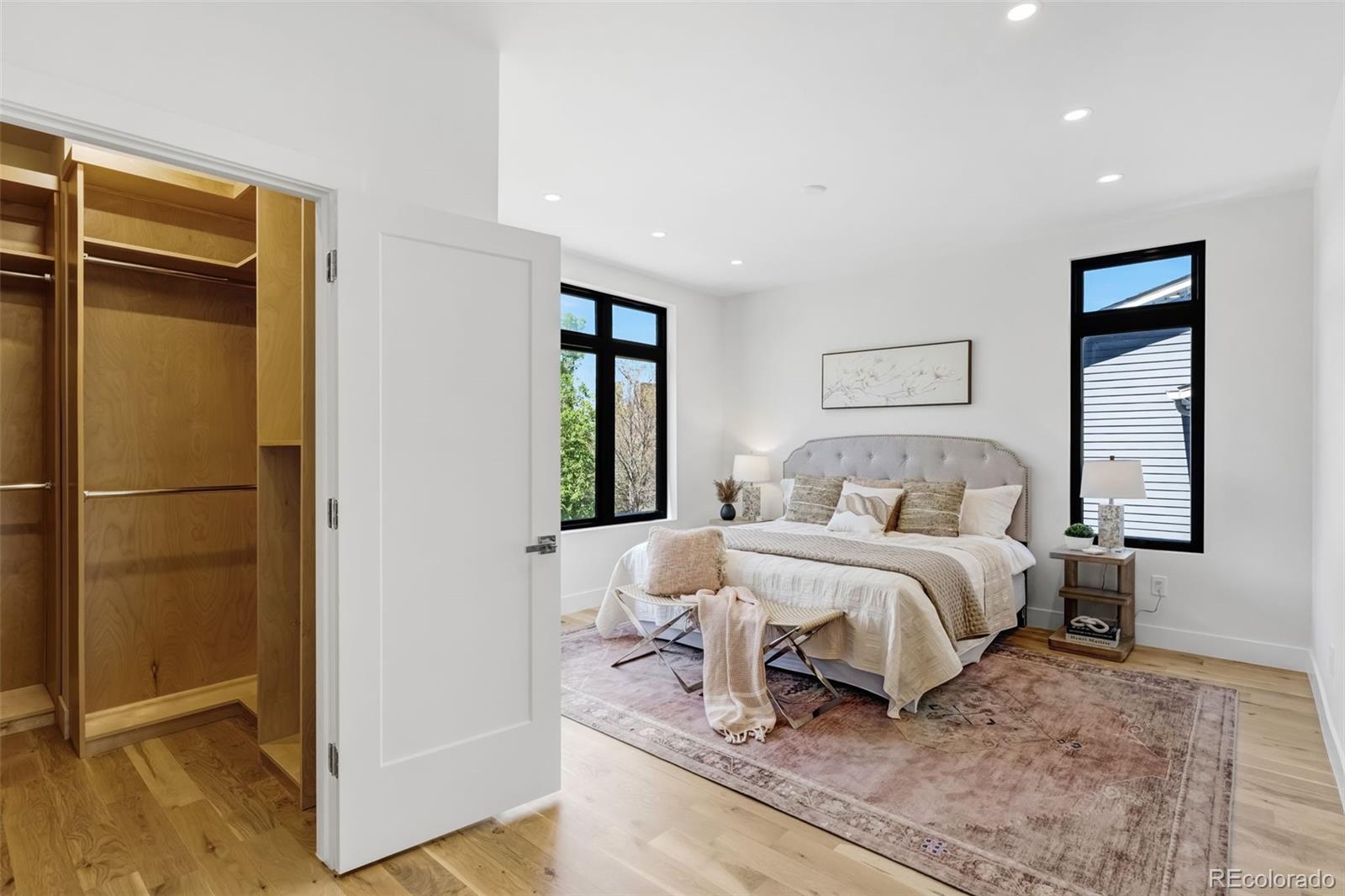 MLS Image #13 for 1448  stuart street,denver, Colorado