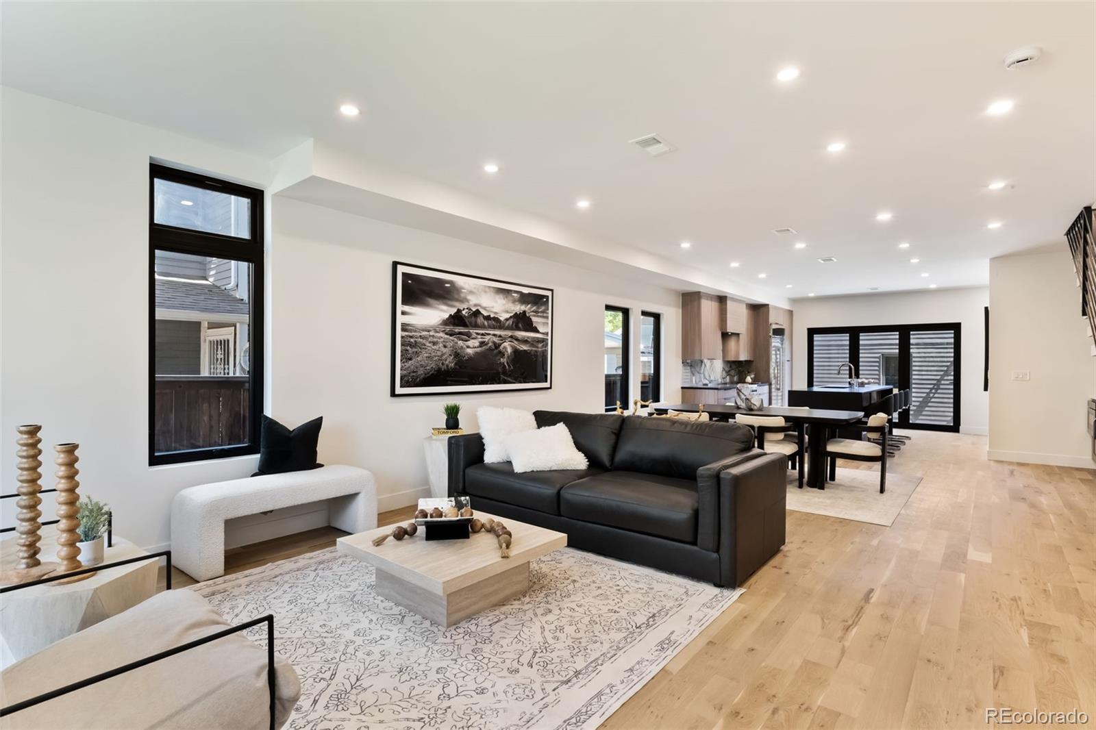 MLS Image #4 for 1448  stuart street,denver, Colorado