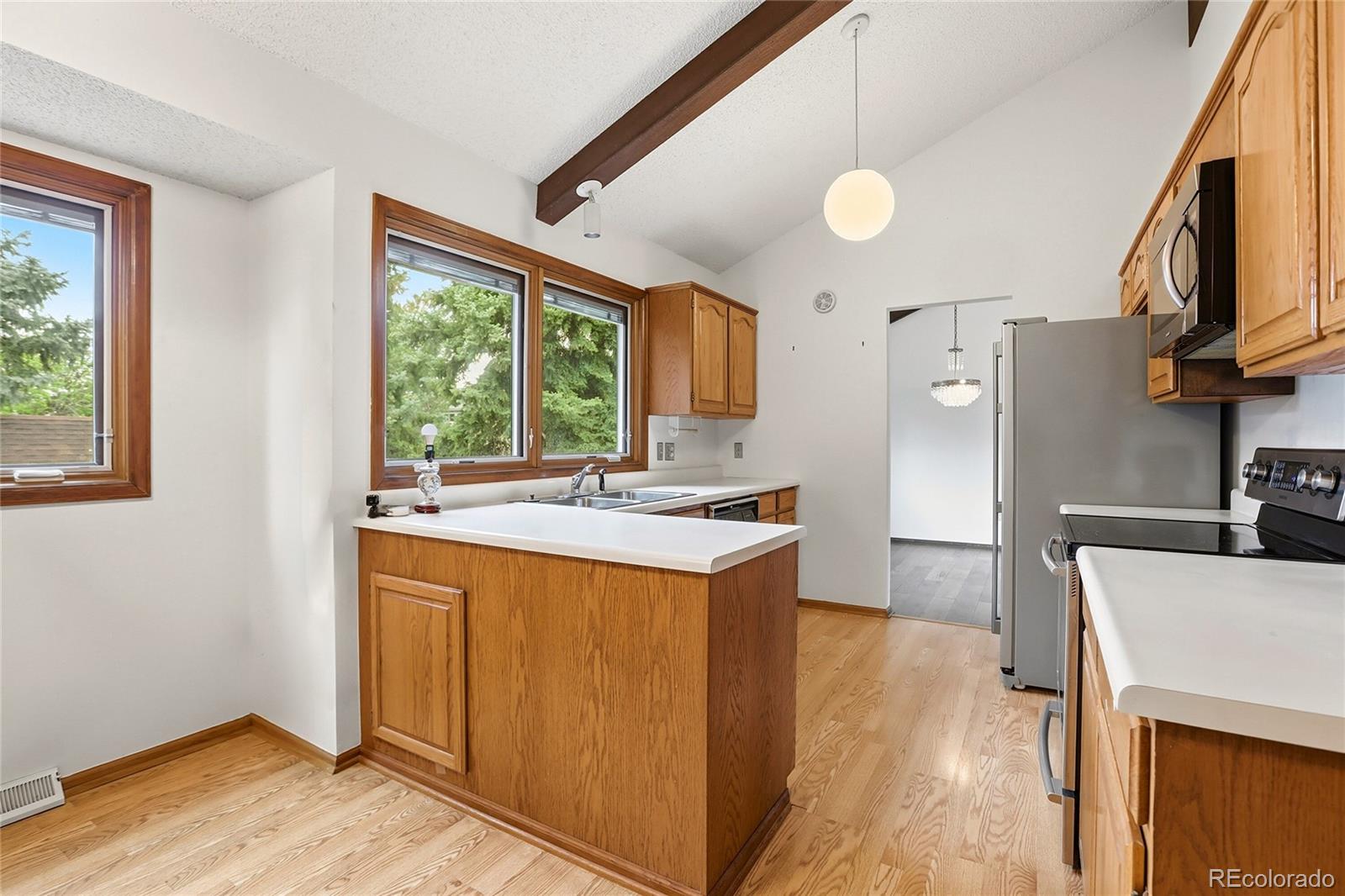 MLS Image #11 for 2009 s macon way,aurora, Colorado