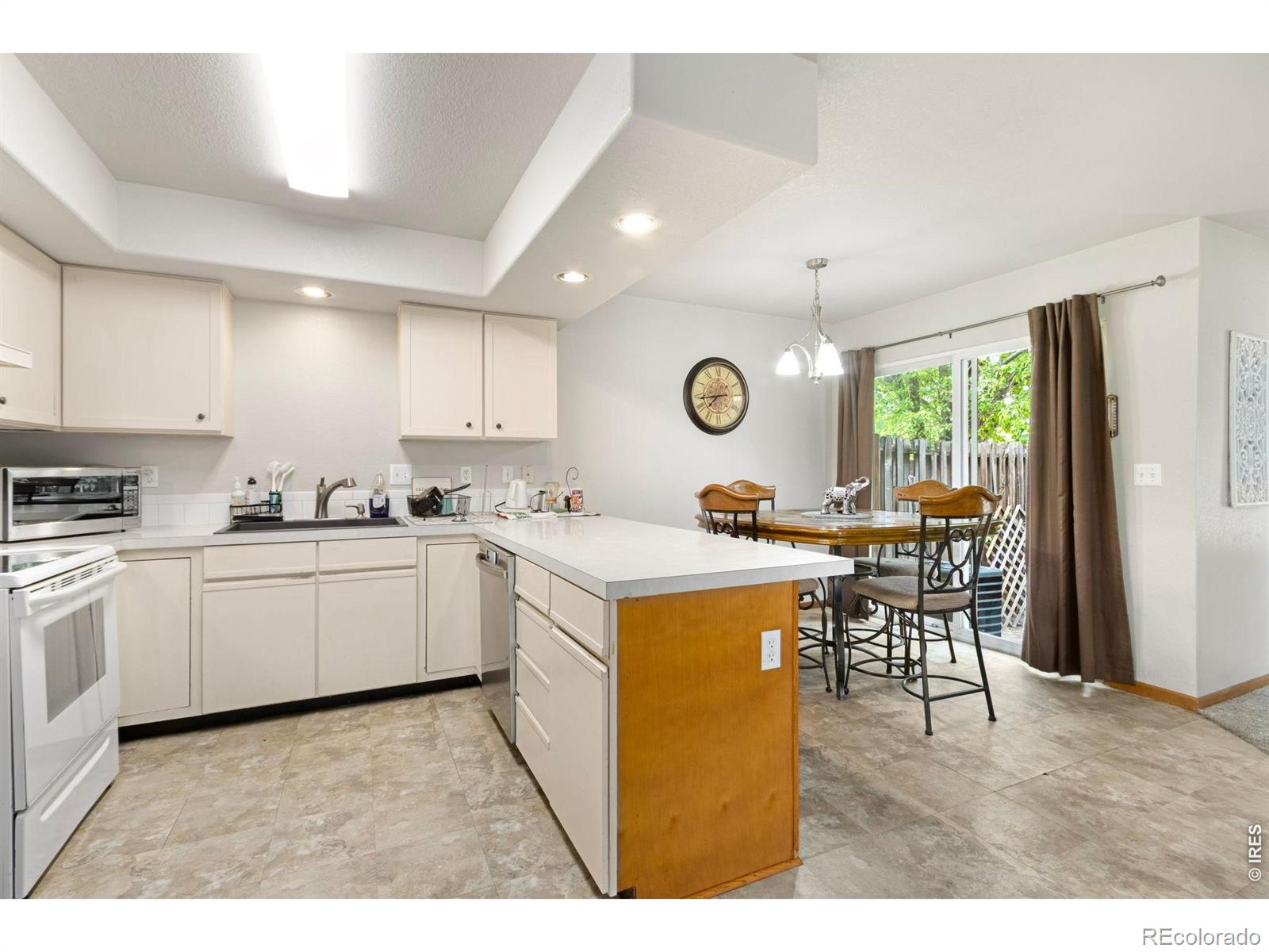 MLS Image #3 for 1637  westbridge drive,fort collins, Colorado