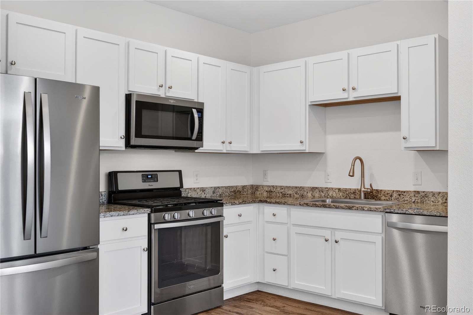 MLS Image #7 for 1046  oak circle,denver, Colorado