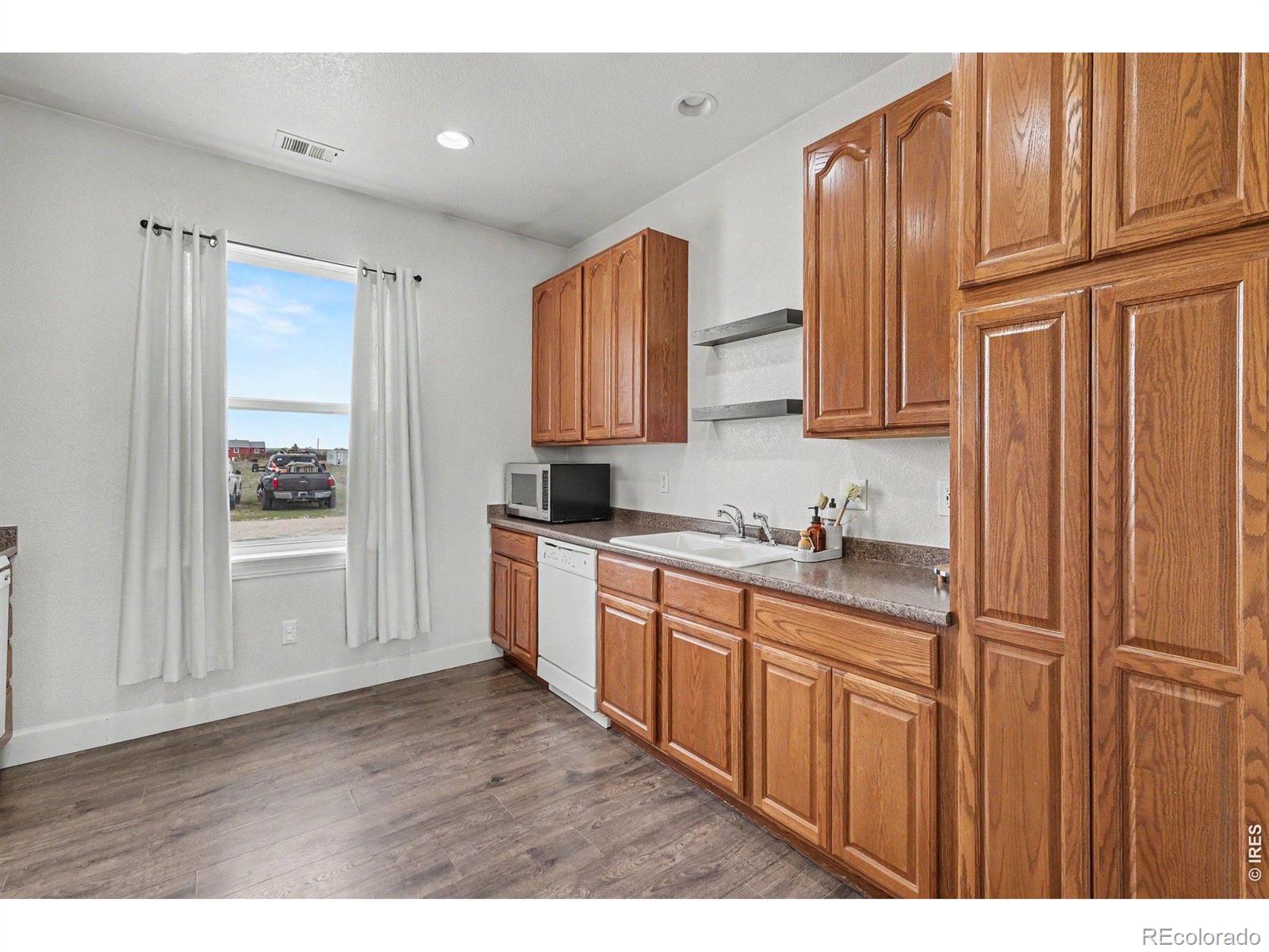 MLS Image #4 for 9548  mcguire avenue,carr, Colorado