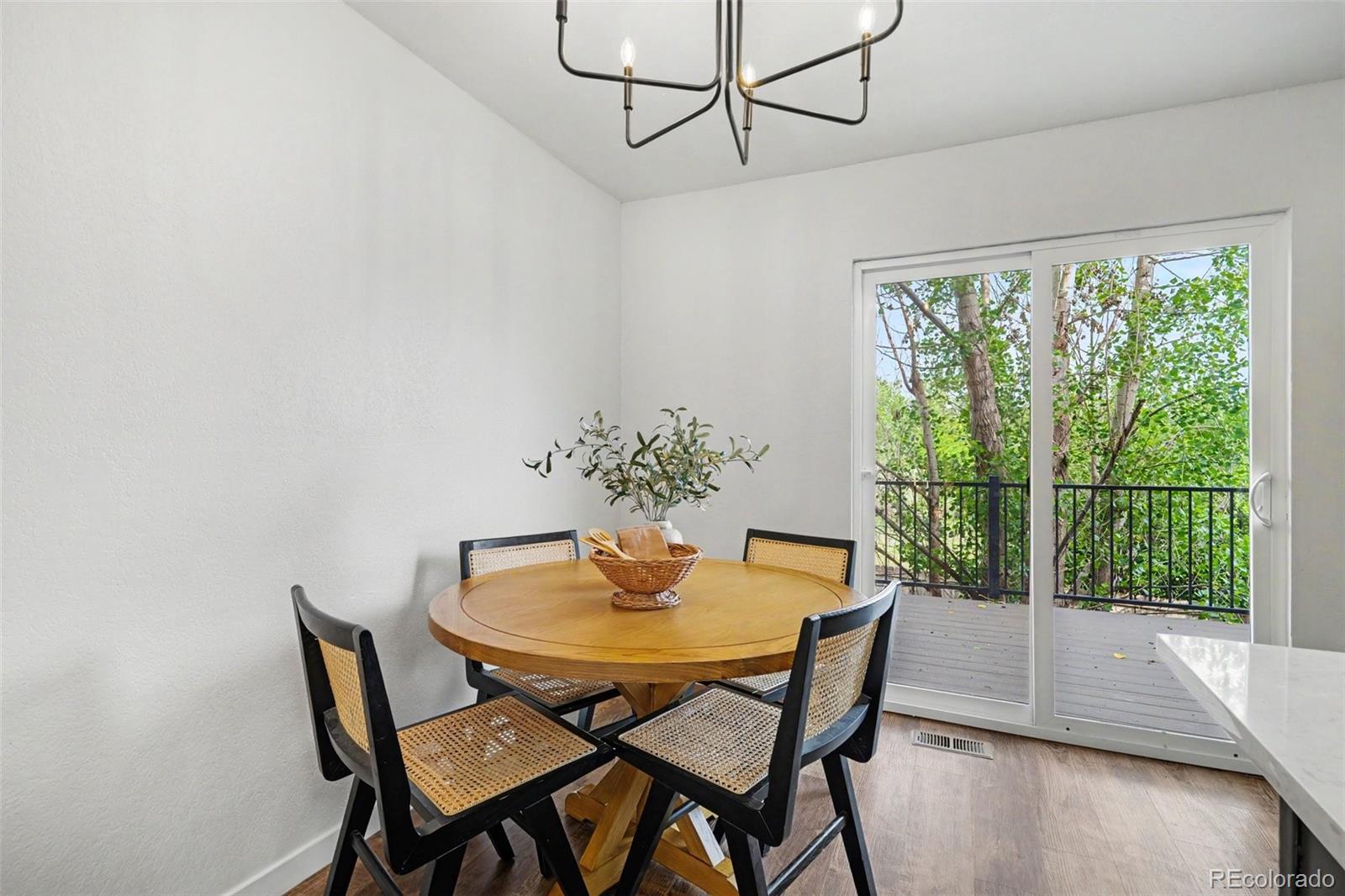 MLS Image #10 for 2537 e nichols circle ,centennial, Colorado