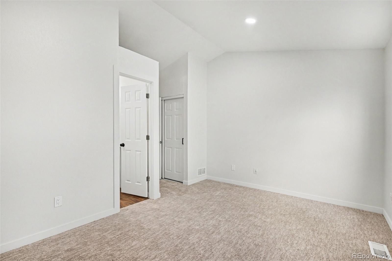 MLS Image #13 for 2537 e nichols circle ,centennial, Colorado