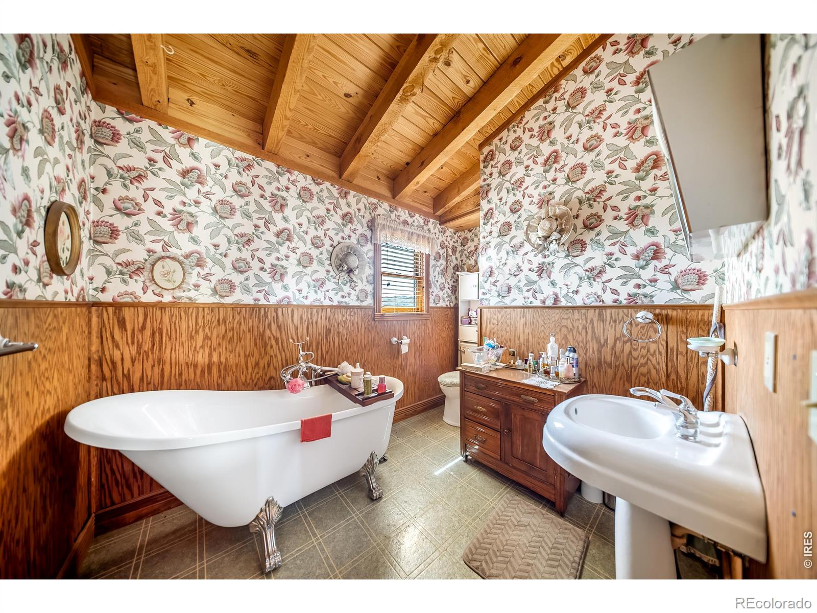 MLS Image #14 for 69  county road 17 ,walden, Colorado