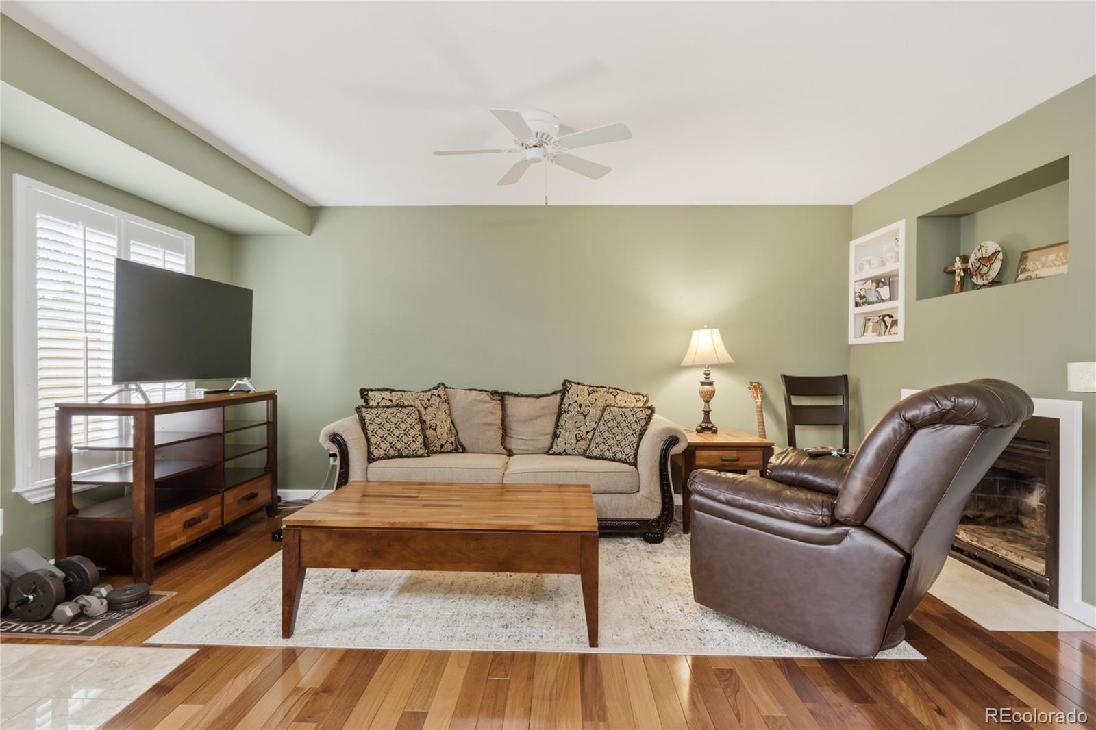MLS Image #3 for 18324 w 58th place 78,golden, Colorado