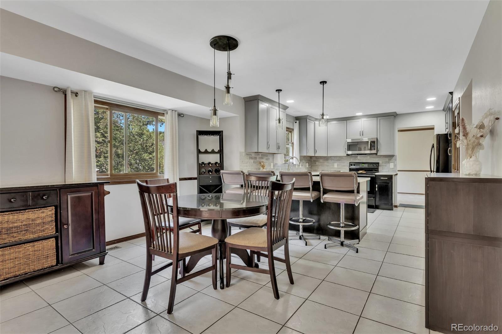 MLS Image #11 for 8252 s krameria way,centennial, Colorado