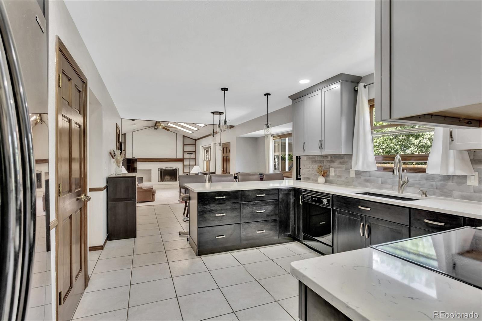 MLS Image #13 for 8252 s krameria way,centennial, Colorado