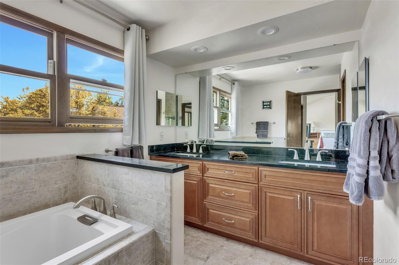 MLS Image #21 for 8252 s krameria way,centennial, Colorado