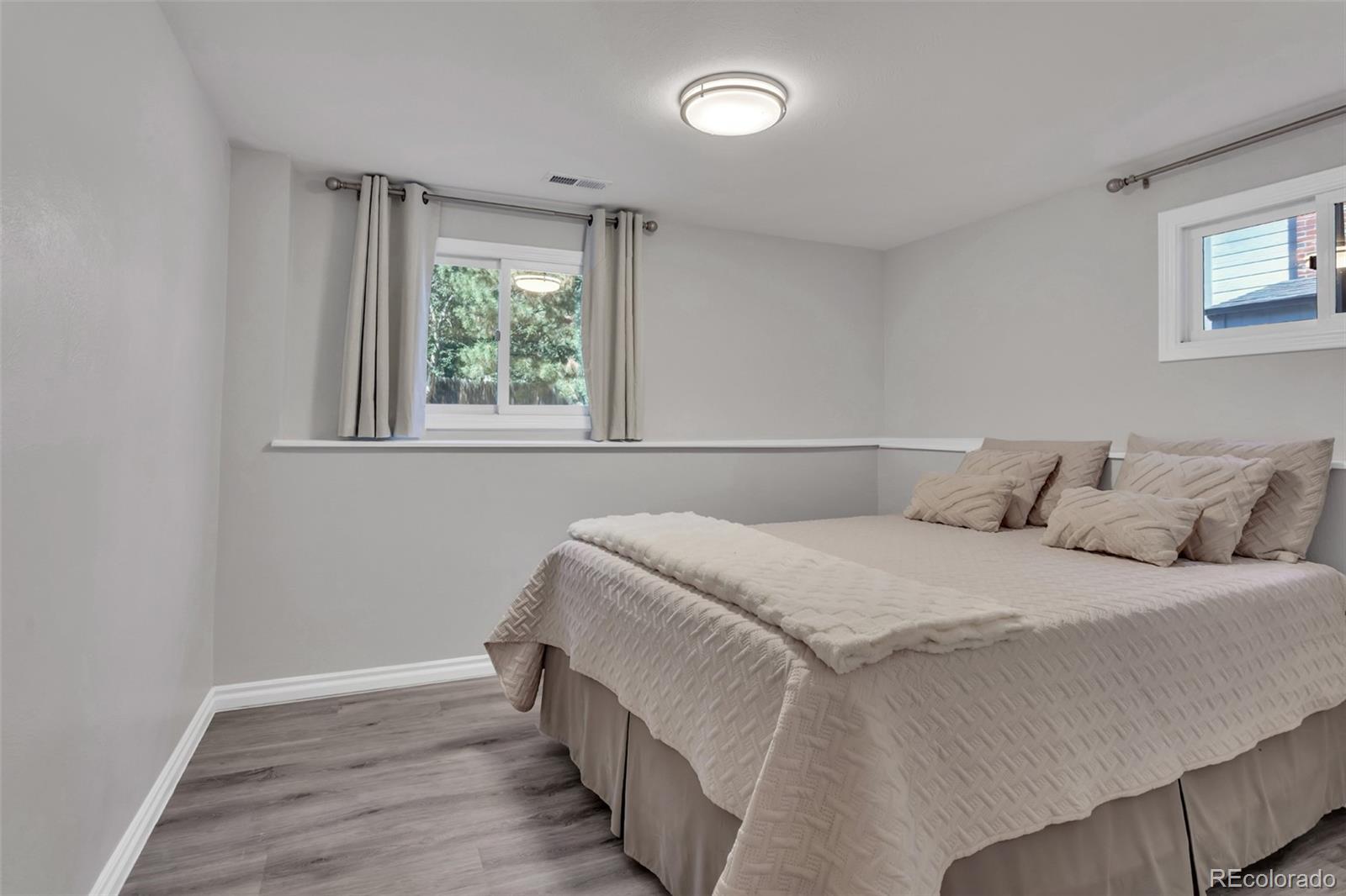 MLS Image #29 for 8252 s krameria way,centennial, Colorado