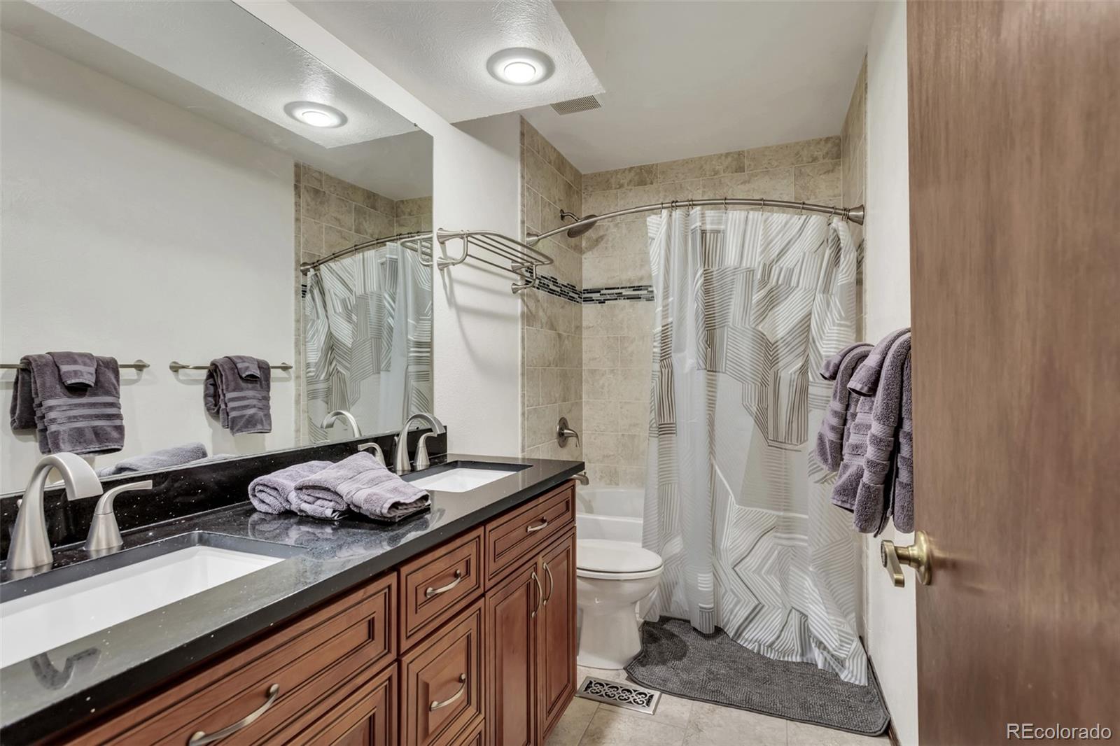 MLS Image #9 for 8252 s krameria way,centennial, Colorado