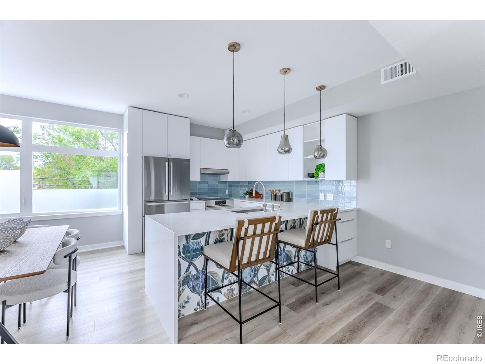 MLS Image #2 for 402 w baseline road,lafayette, Colorado
