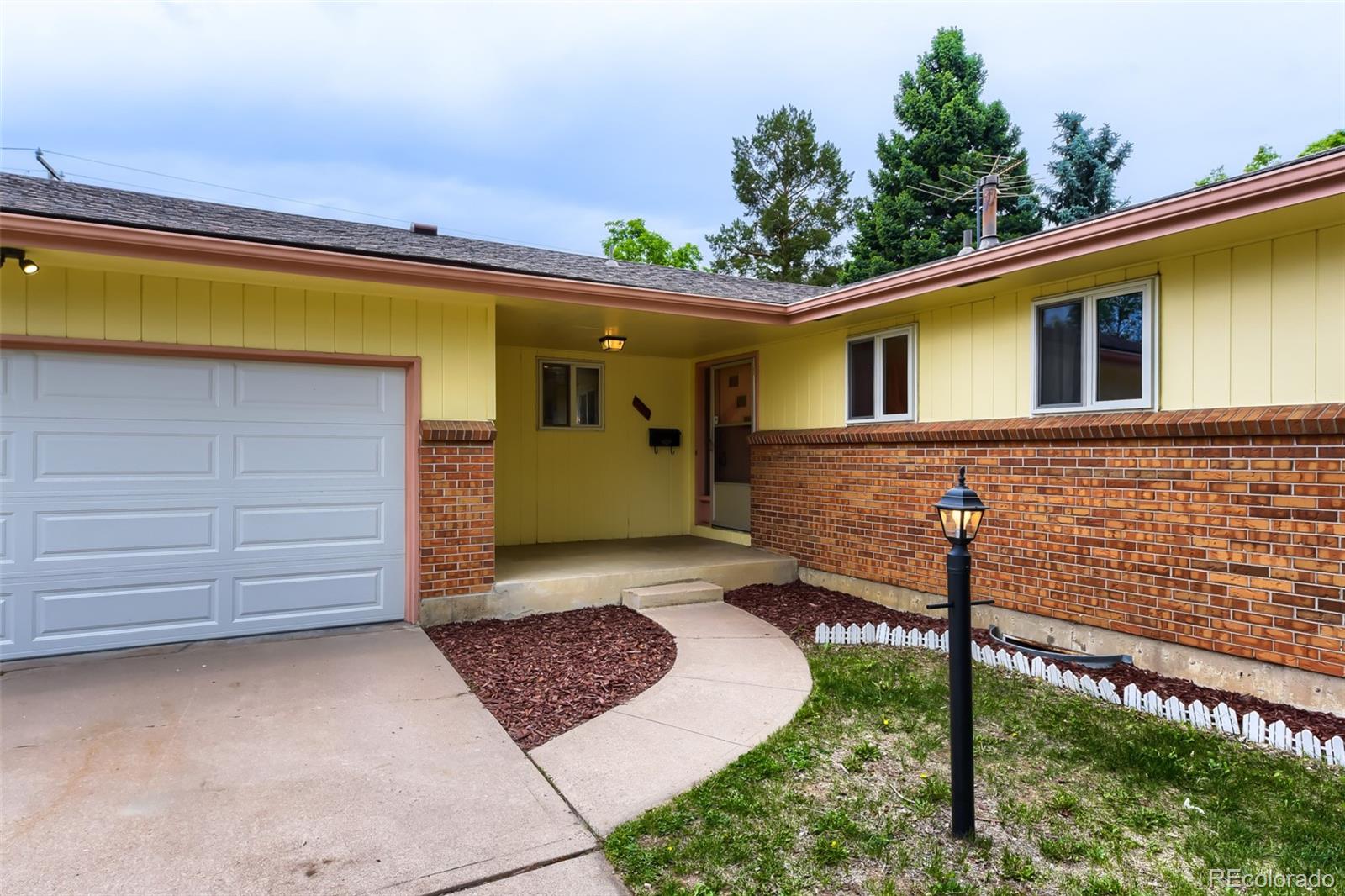 MLS Image #1 for 6524 s franklin street,centennial, Colorado