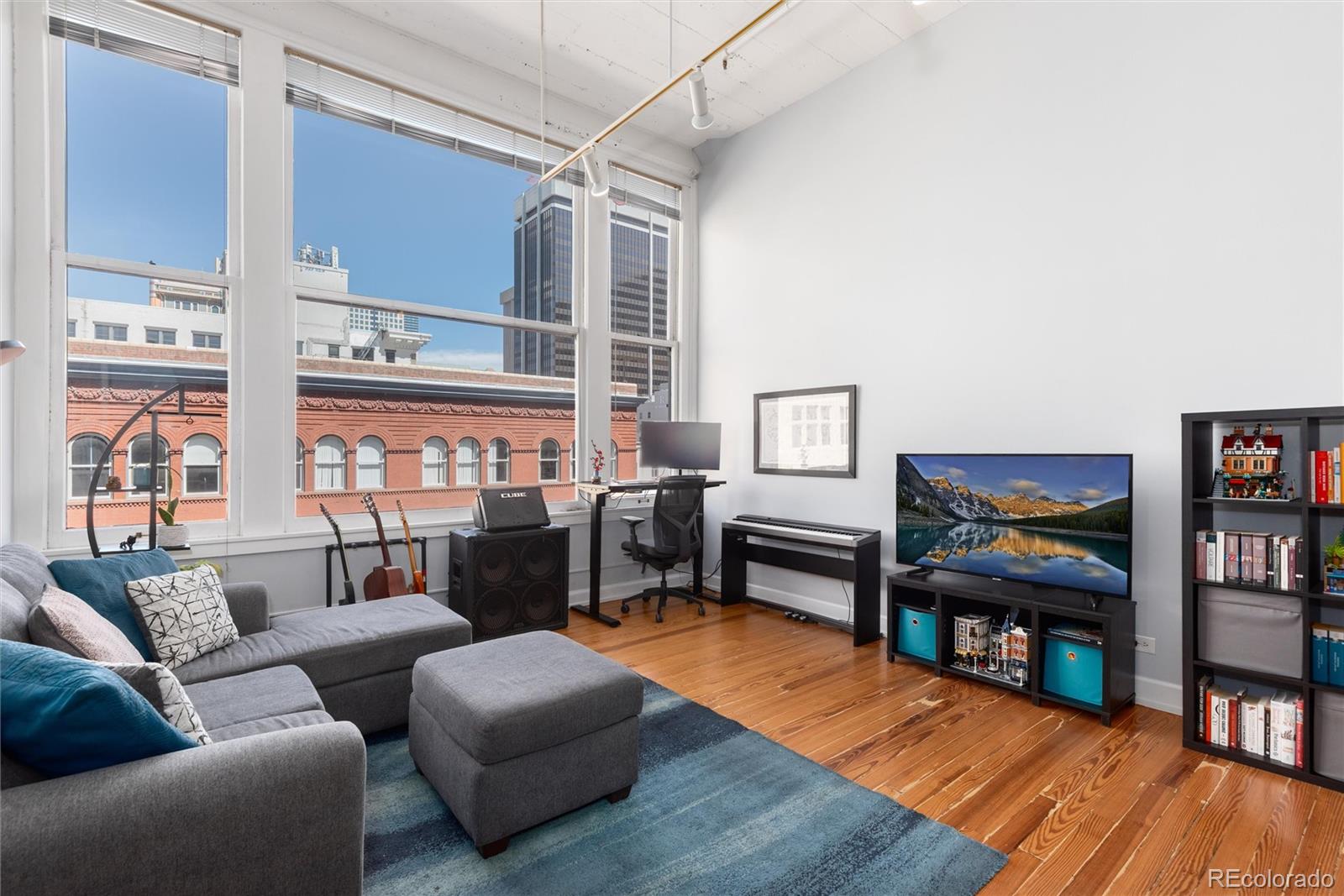 MLS Image #4 for 720  16th street,denver, Colorado