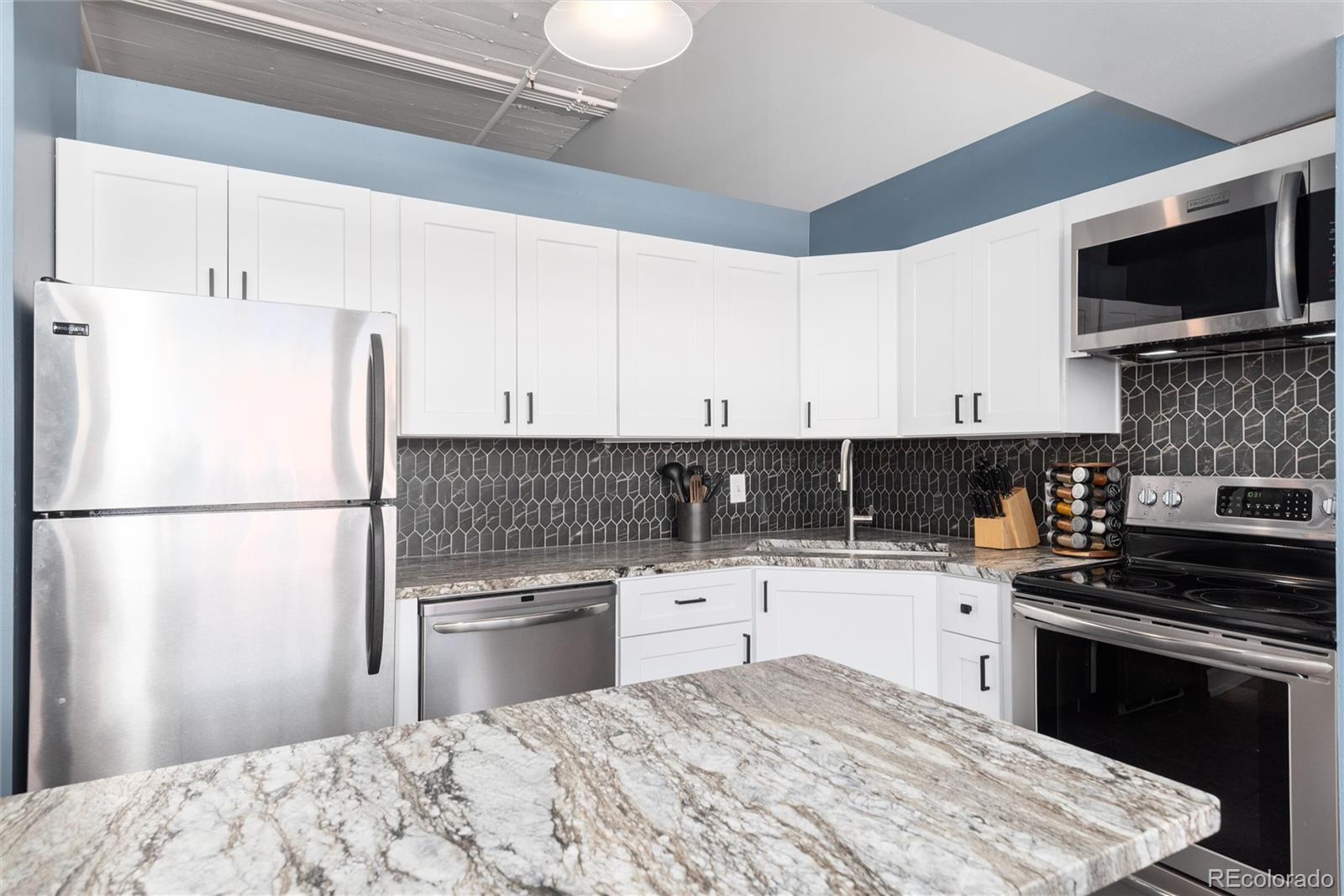 MLS Image #8 for 720  16th street,denver, Colorado