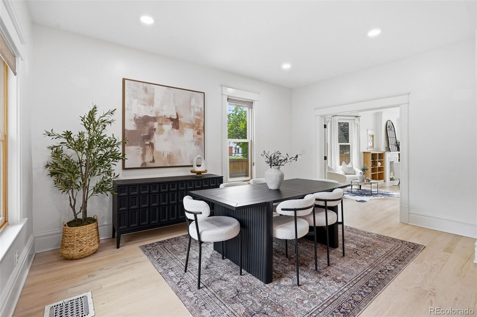 MLS Image #15 for 994 s washington street,denver, Colorado