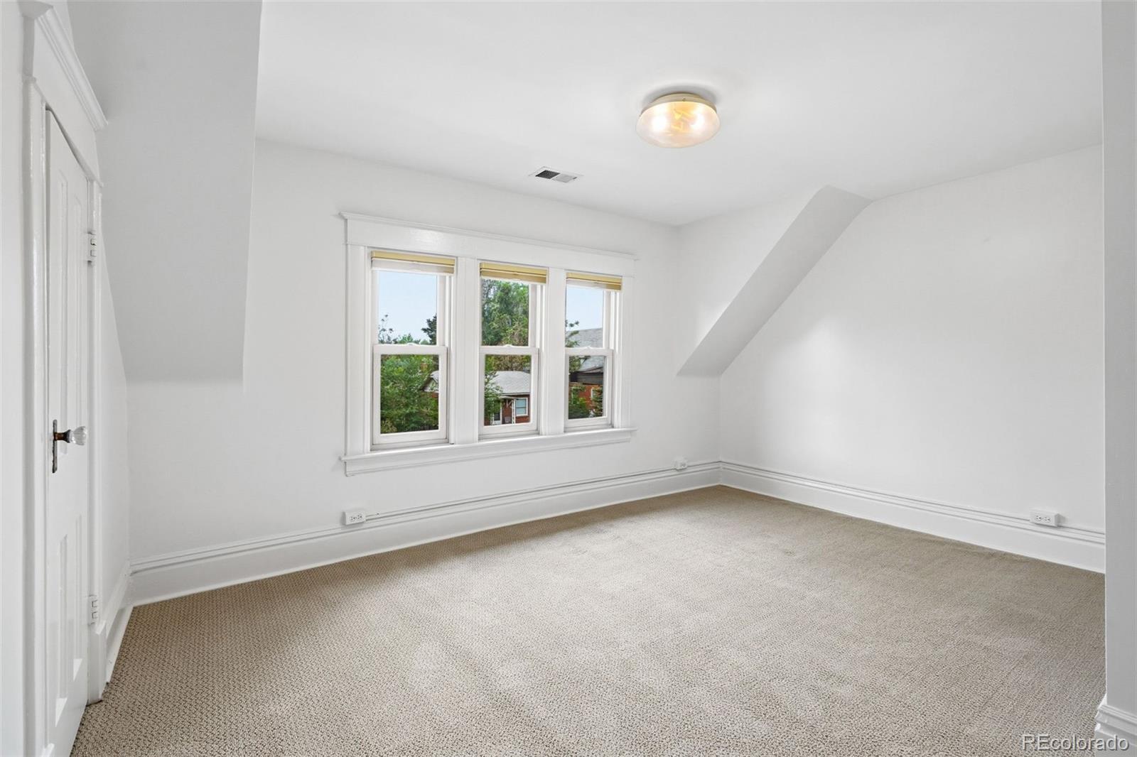 MLS Image #30 for 994 s washington street,denver, Colorado