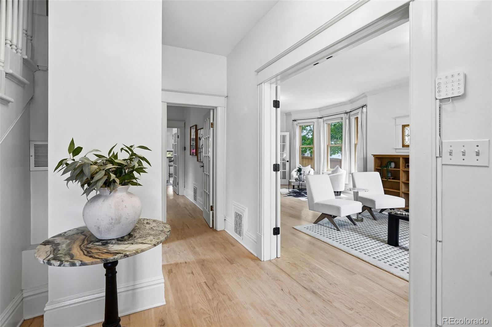 MLS Image #4 for 994 s washington street,denver, Colorado