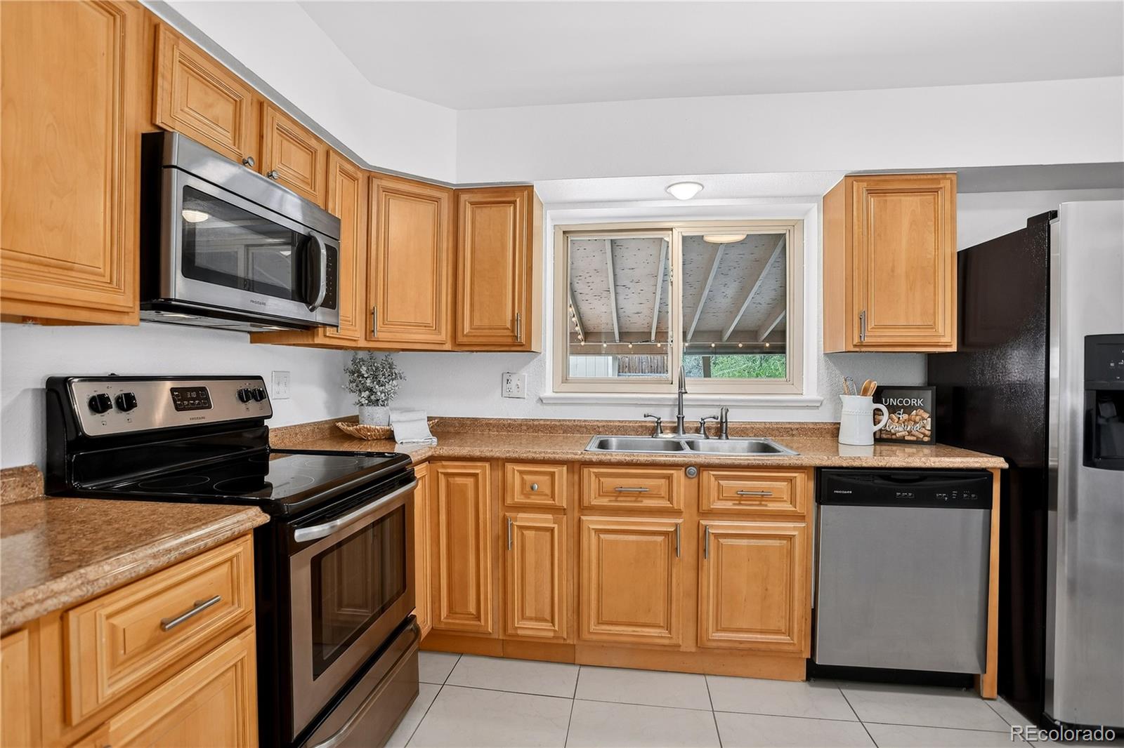 MLS Image #11 for 1223 s eaton street,lakewood, Colorado