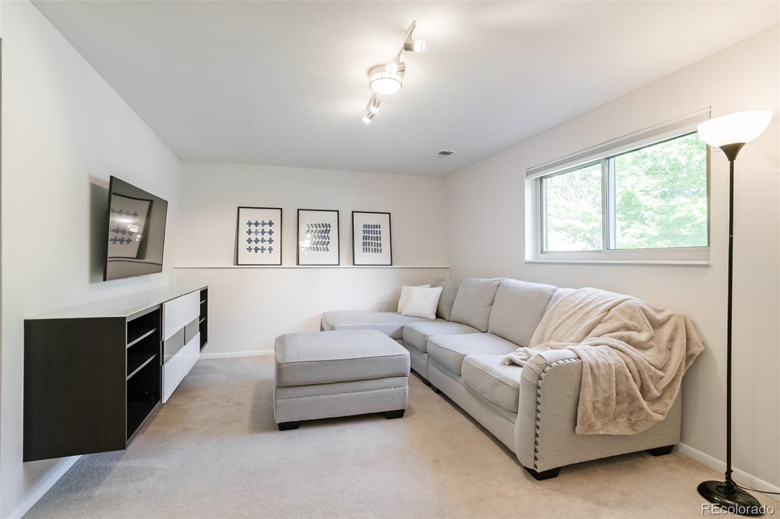 MLS Image #14 for 6595 s cherry way,centennial, Colorado