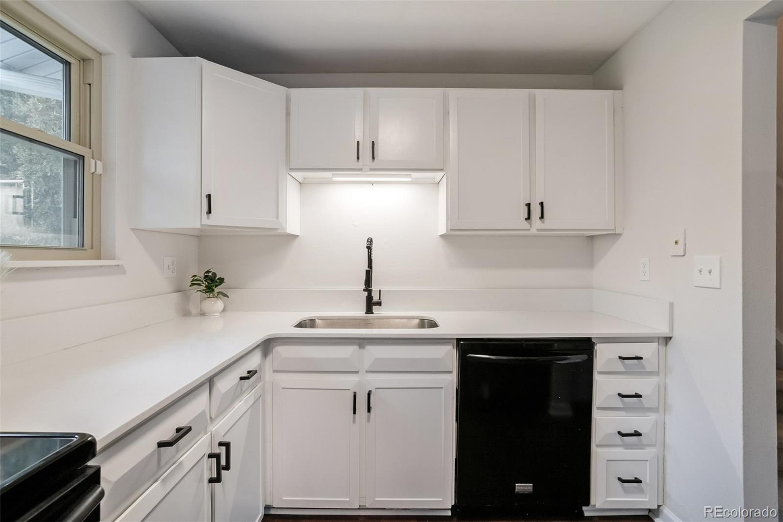 MLS Image #7 for 6595 s cherry way,centennial, Colorado