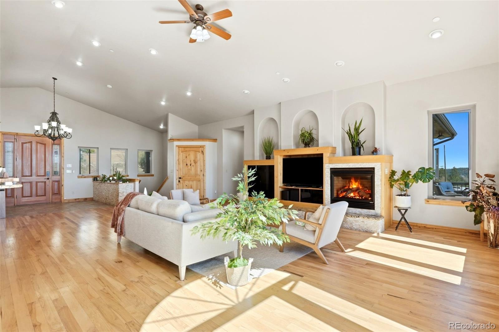 MLS Image #3 for 1520 s lininger drive,golden, Colorado