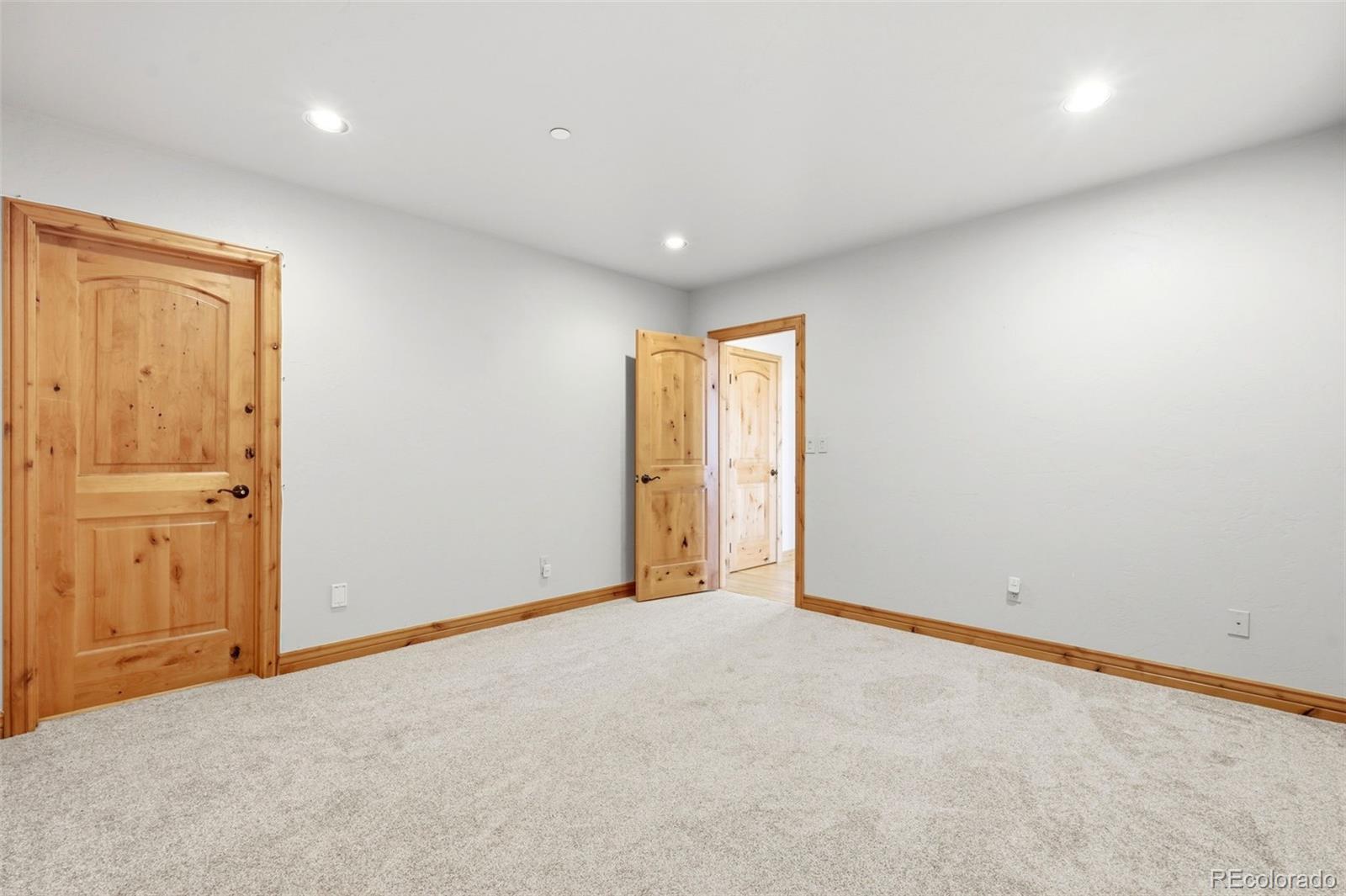 MLS Image #41 for 1520 s lininger drive,golden, Colorado