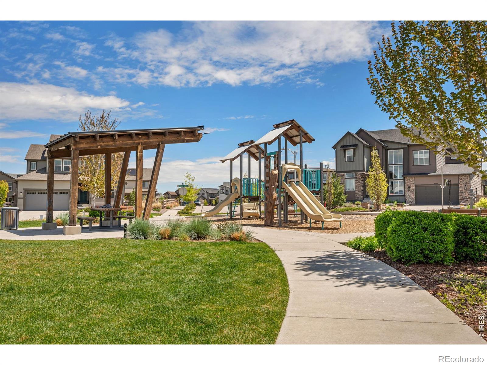 MLS Image #39 for 9776  camas lane,littleton, Colorado
