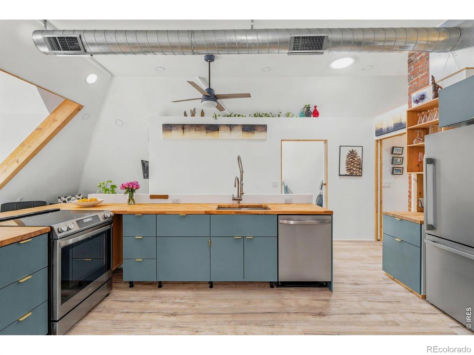 MLS Image #33 for 220 w 4th street,loveland, Colorado