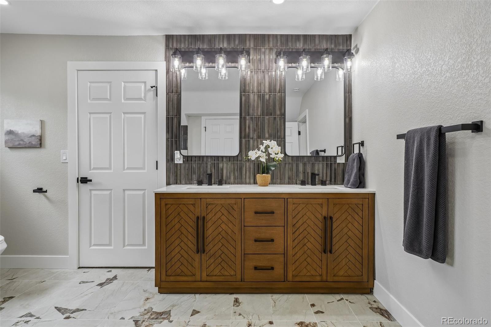 MLS Image #18 for 4316  federal boulevard,denver, Colorado