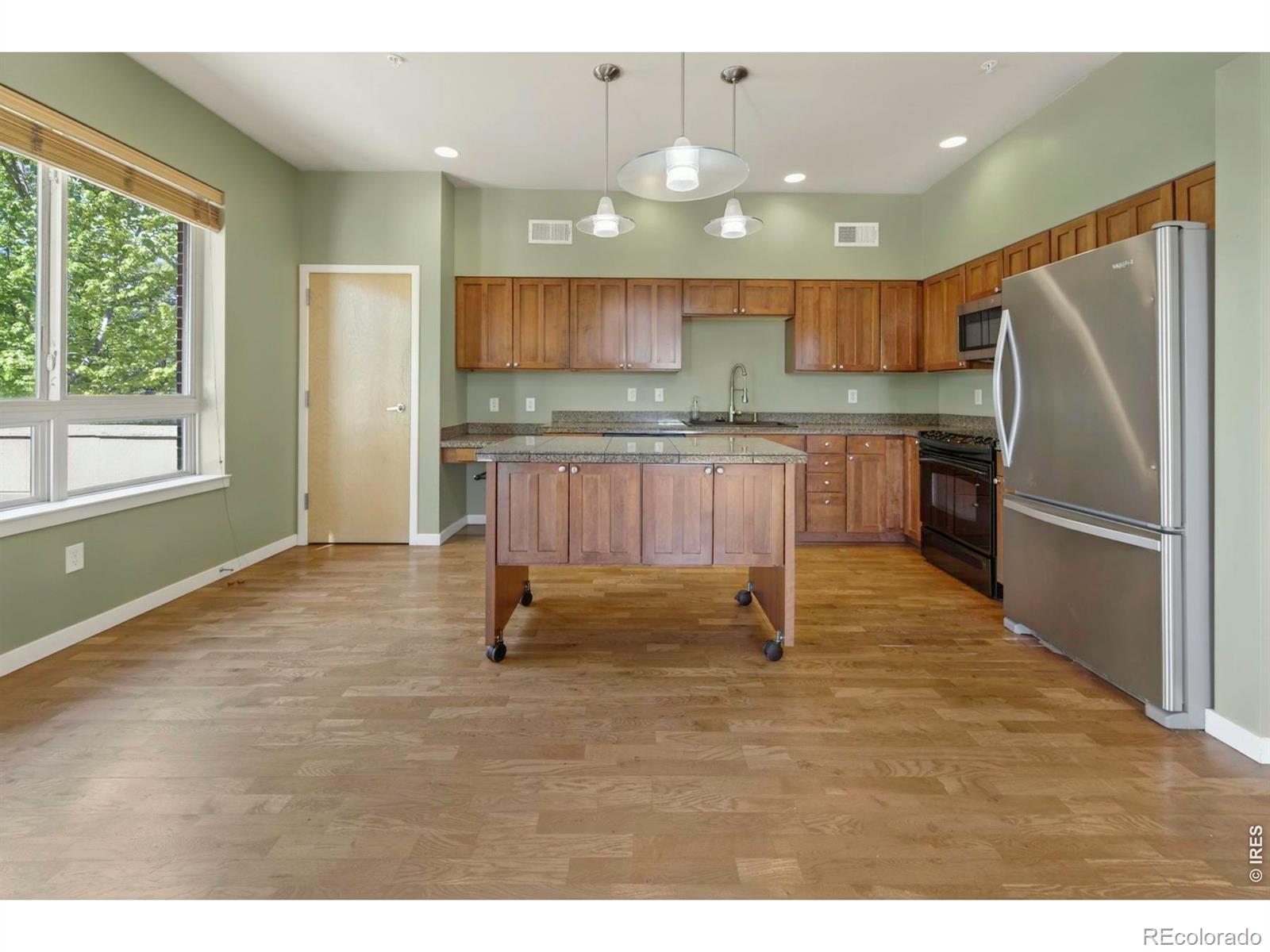 MLS Image #8 for 1053 w century drive,louisville, Colorado