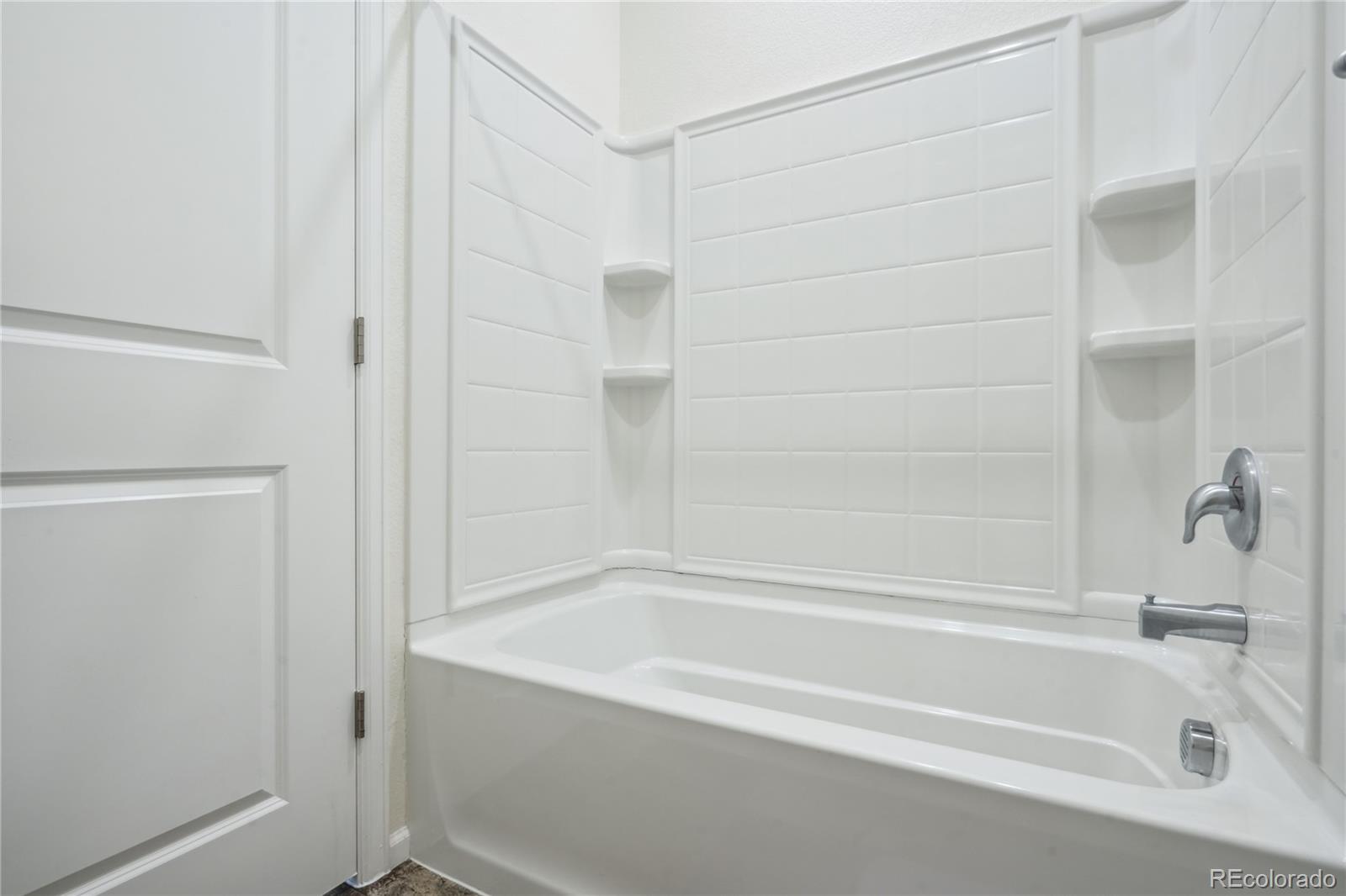 MLS Image #8 for 26774 e archer avenue,aurora, Colorado