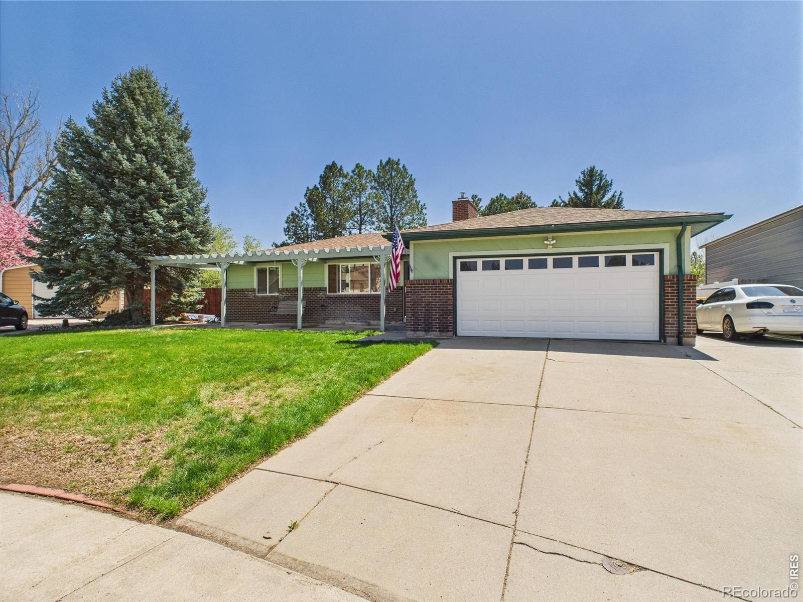 MLS Image #3 for 830  ponderosa court,eaton, Colorado