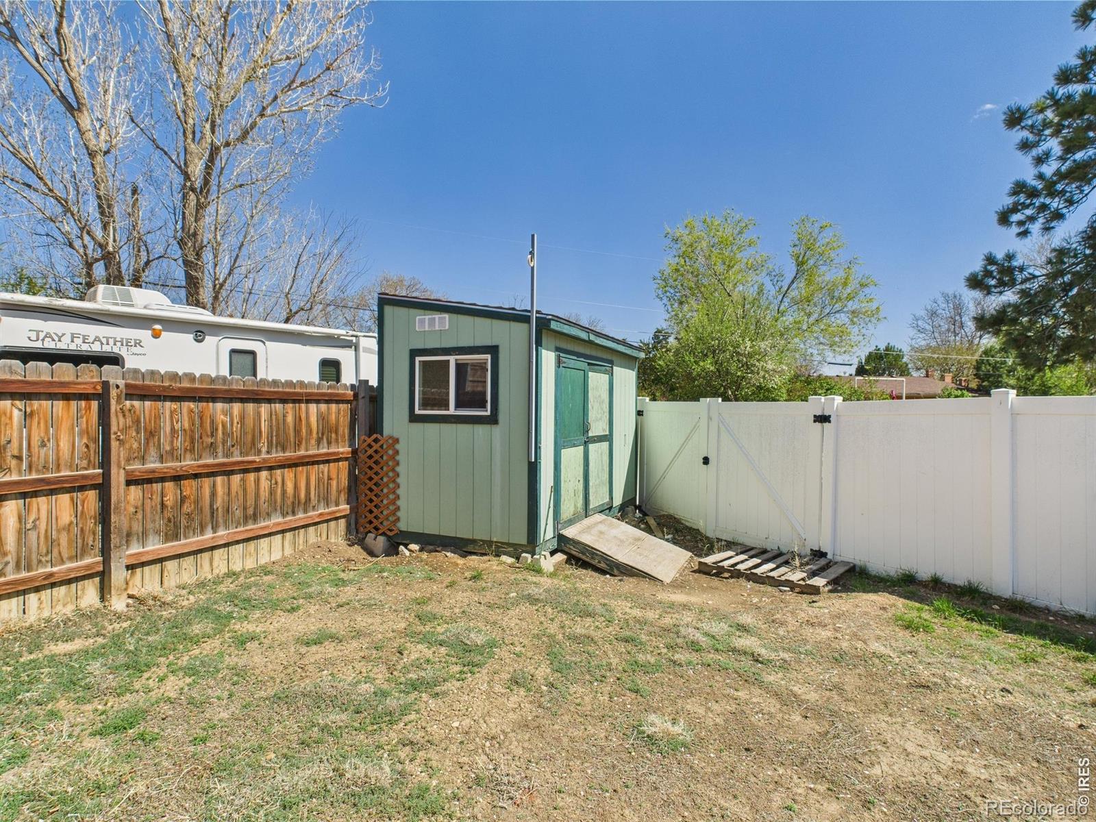 MLS Image #31 for 830  ponderosa court,eaton, Colorado