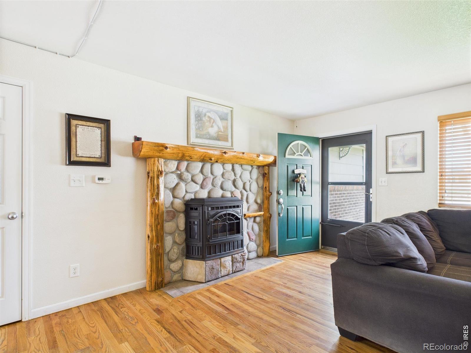 MLS Image #5 for 830  ponderosa court,eaton, Colorado