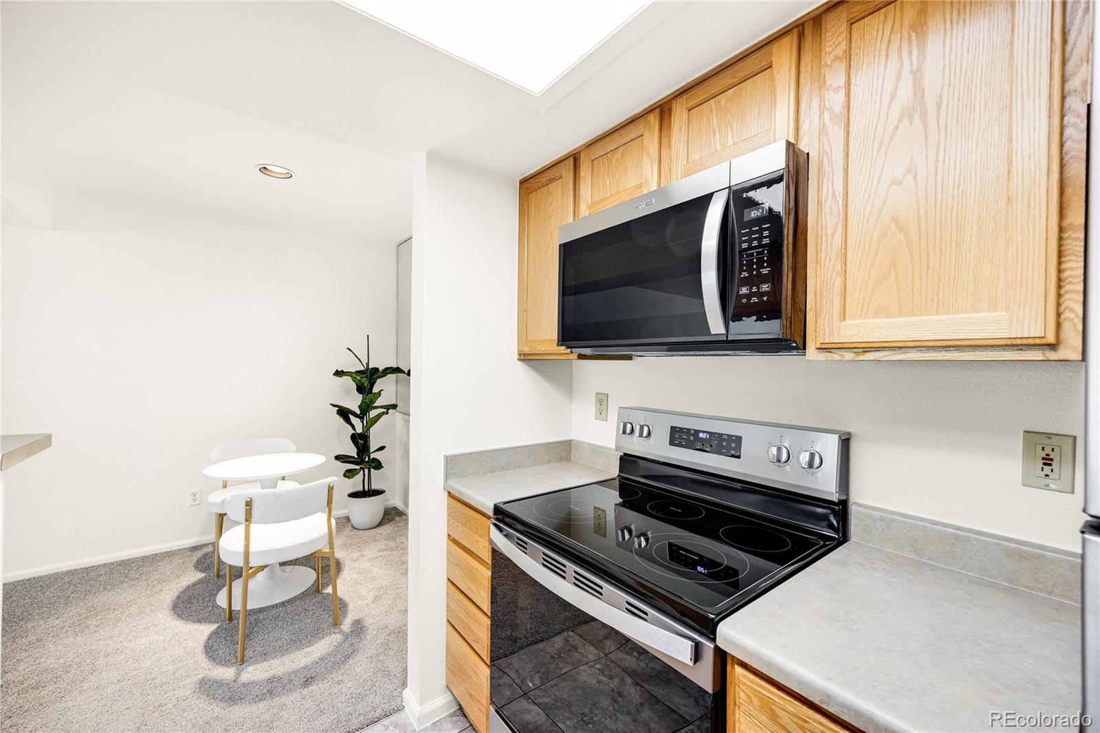 MLS Image #17 for 9212 e arbor circle e,englewood, Colorado