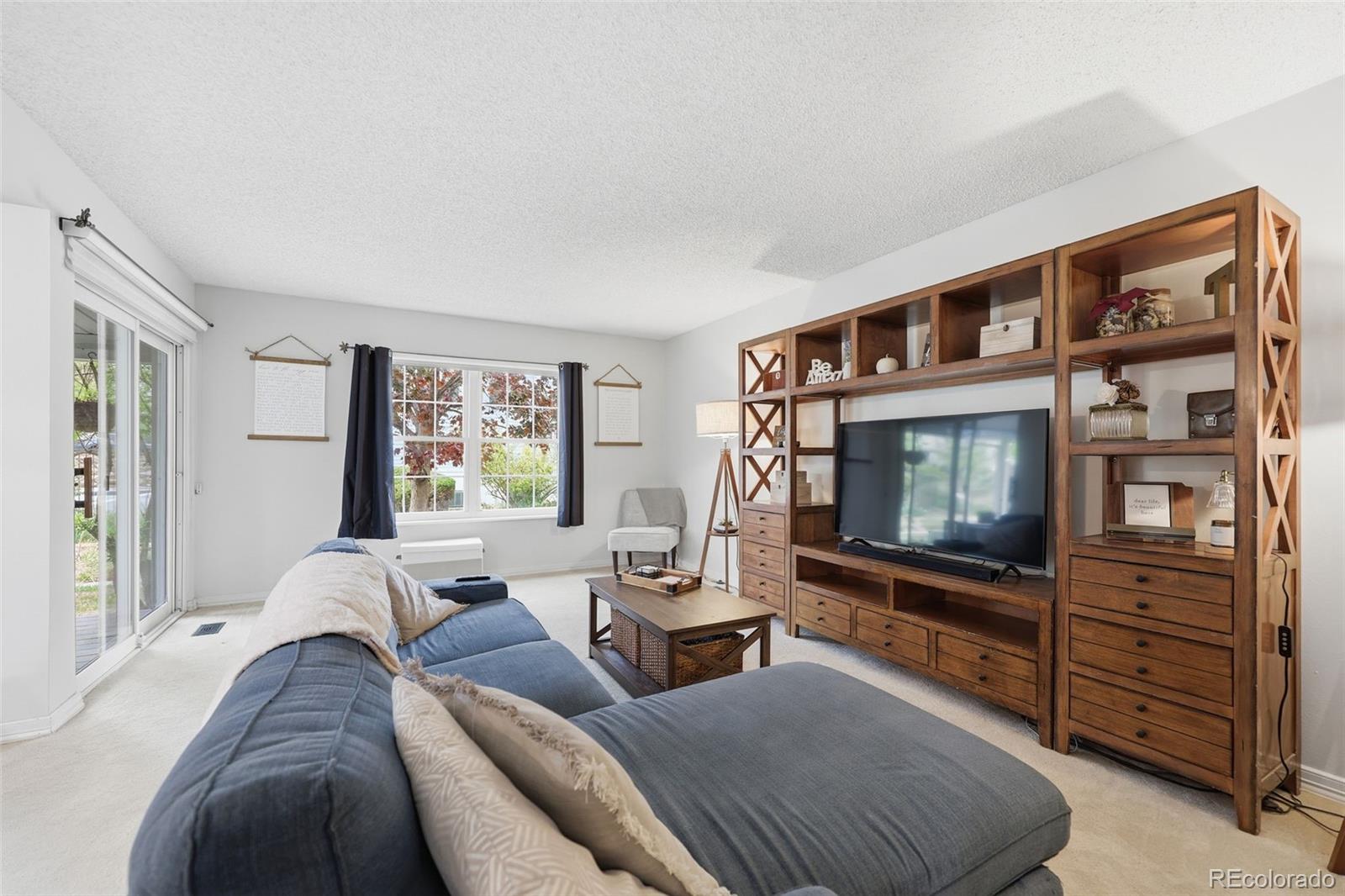 MLS Image #3 for 2598 s vaughn way b,aurora, Colorado