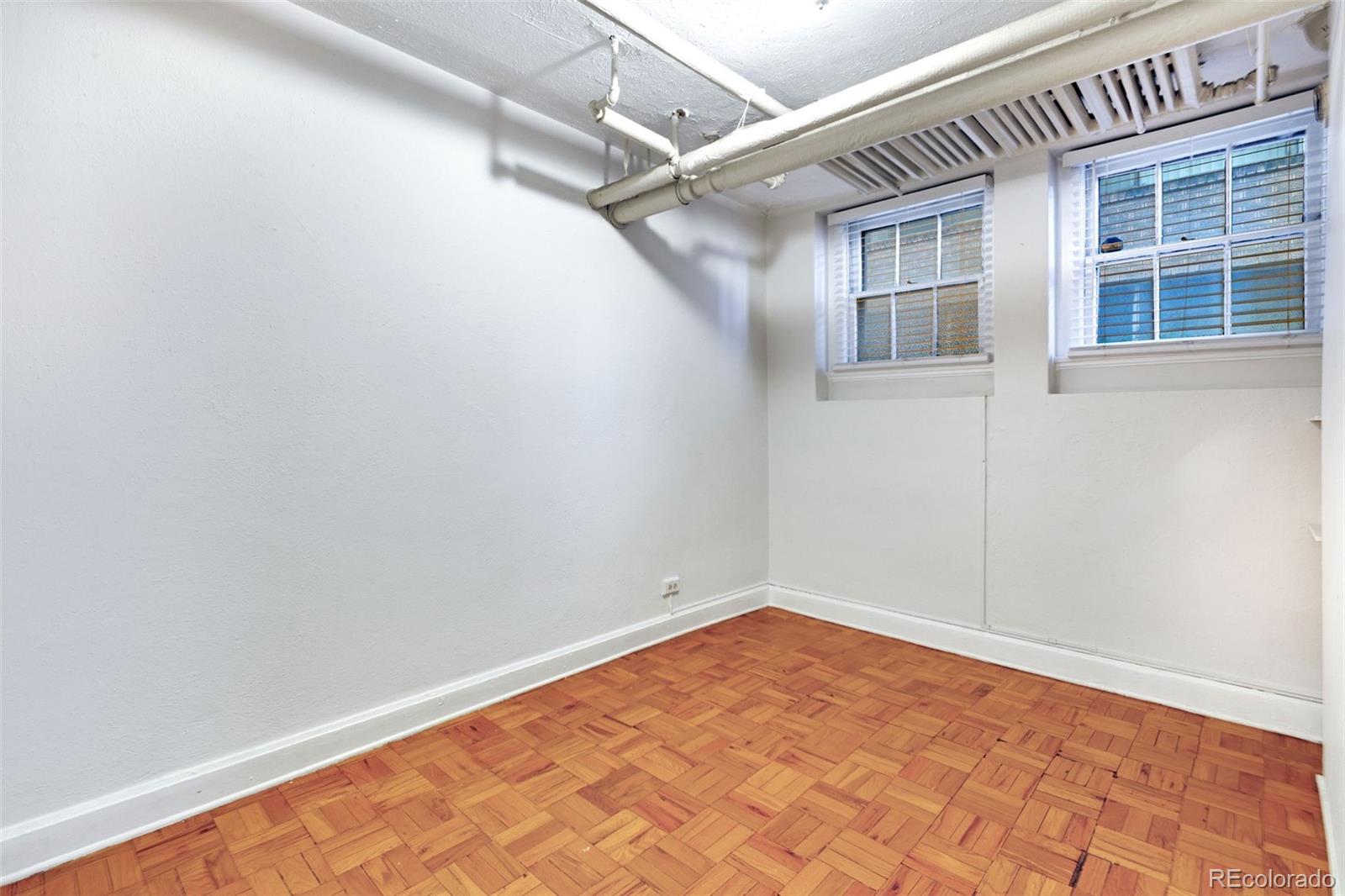 MLS Image #10 for 963 n logan street 23,denver, Colorado