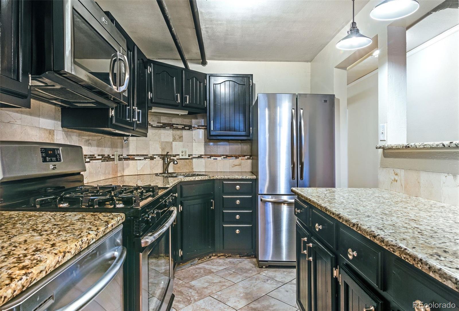 MLS Image #2 for 963 n logan street 23,denver, Colorado