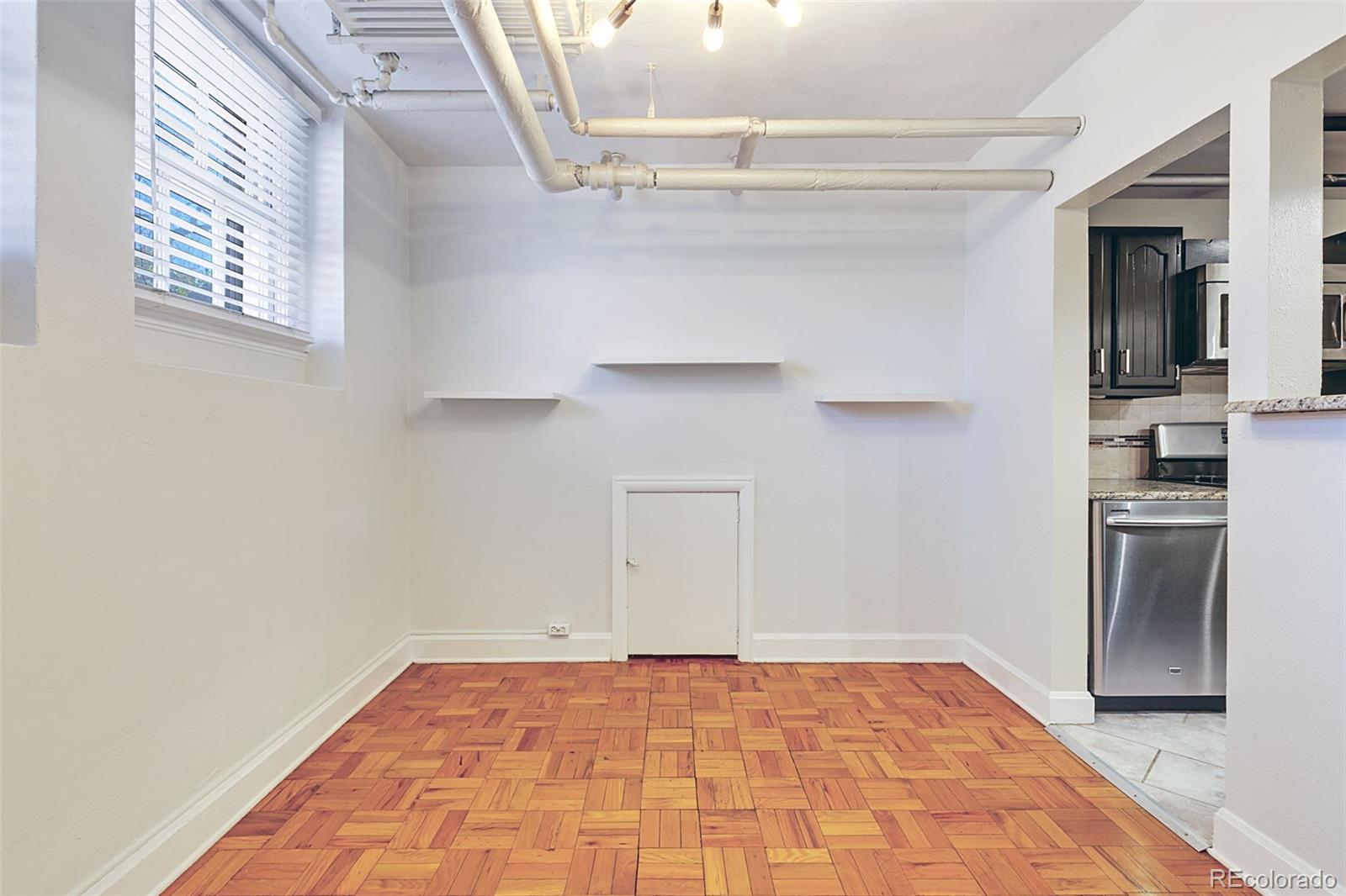 MLS Image #5 for 963 n logan street 23,denver, Colorado