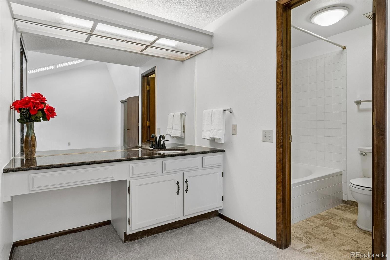 MLS Image #14 for 2763 w long drive b,littleton, Colorado
